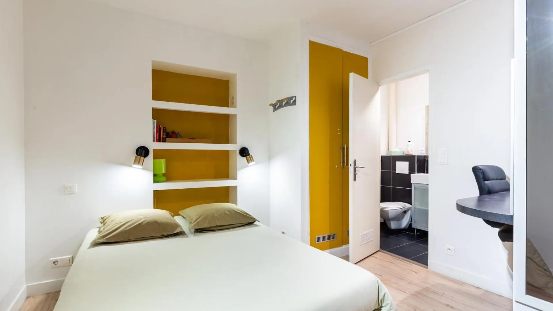 Studio Montonnerre Avec Terrasse Proche Necker Et Montparnasse Paris Apartment